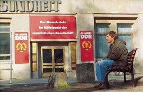 The post office said it would open at 10…