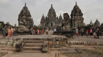 review-after-the-dark-e1392199588435